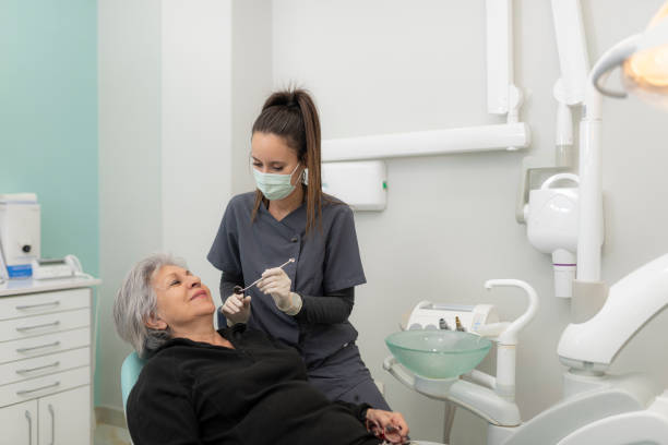 Best Orthodontic Emergency Dentist in Iowa Colony, TX