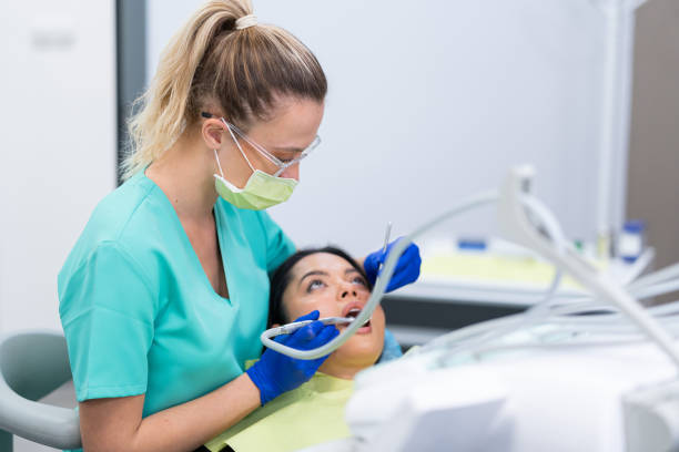 Best Holiday Emergency Dentist in Iowa Colony, TX